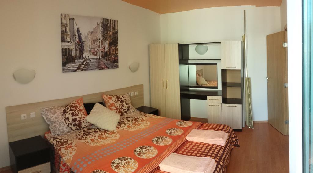Pollo Resort Mikosta Apartments サニービーチ エクステリア 写真